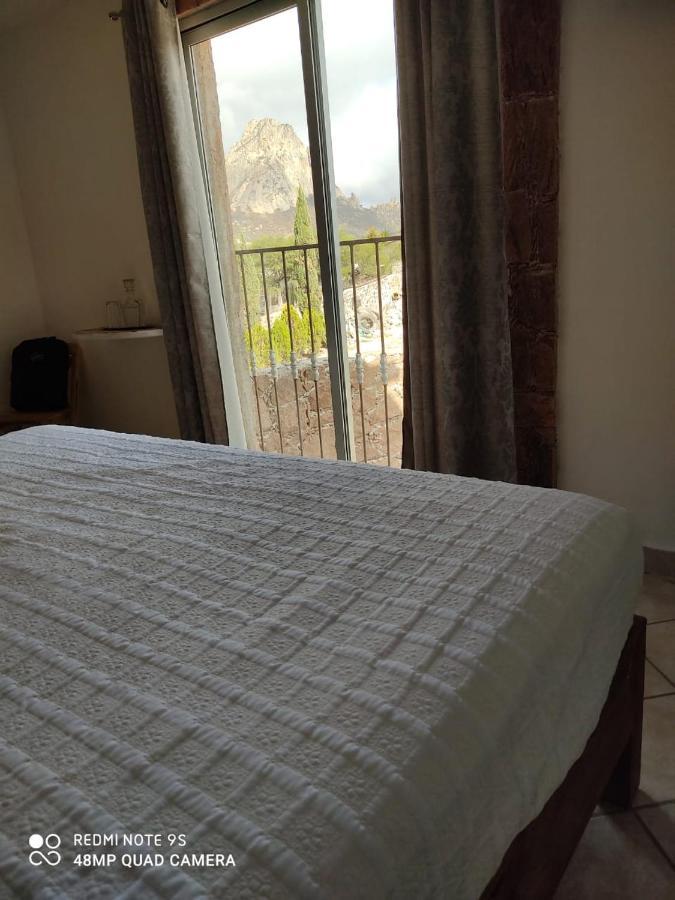 Hotel Beraka Bernal Eksteriør bilde